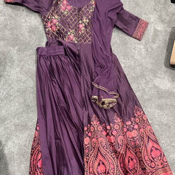 Purple and Pink light cotton skirt top - Picture 4 of 4